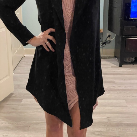 Brand New T Tahari Draped Open Front Duster / Cardigan / Jacket - Picture 1 of 8